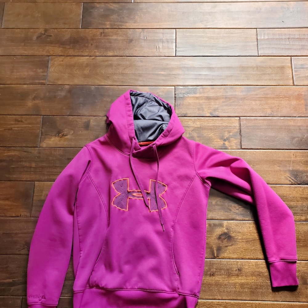 Under Armour hoodie